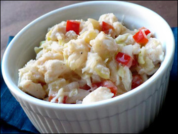 VEGGIE-LOADED TANGY TUNA SALAD VEGGIE-LOADED TANGY TUNA SALAD