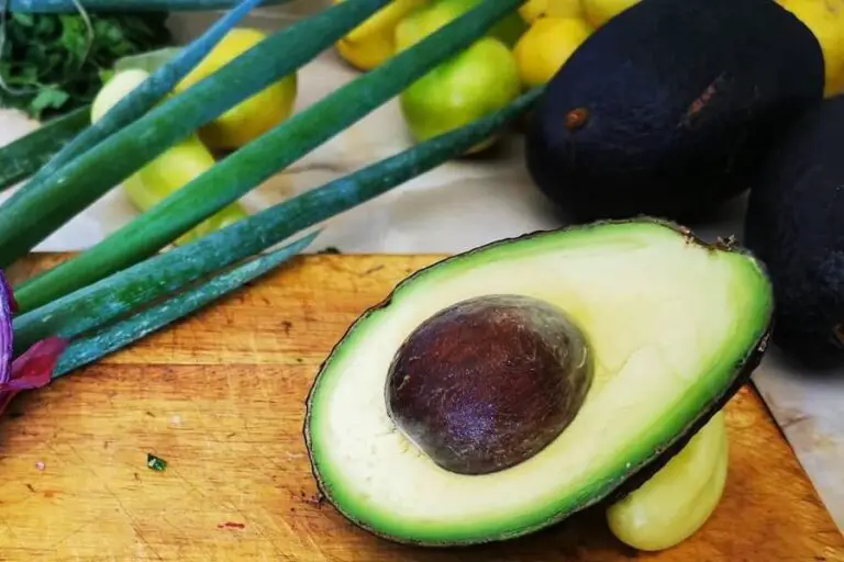 How to Ripen Avocados In the Microwave (Quickly Explained) The